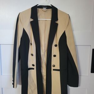 VENUS Two-Tone Black and Tan Blazer